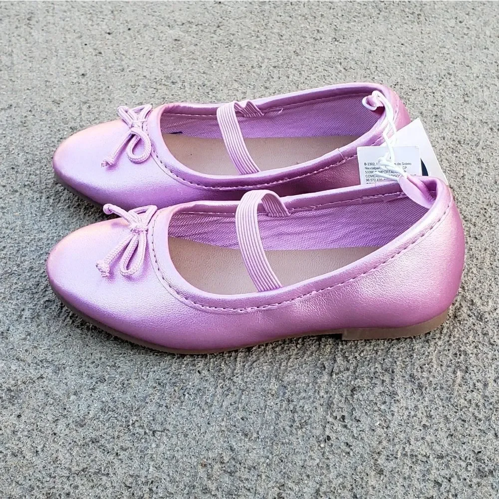 OLD NAVY Girls Flats Shoes Size 6 or 7 NEW